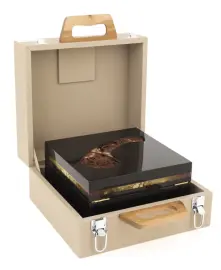 Шкатулка для часов из янтаря "Мемори" Шкатулка для часов из янтаря "Мемори"