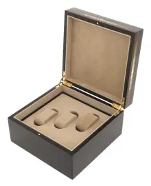 Шкатулка для часов из янтаря "Мемори" Шкатулка для часов из янтаря "Мемори"