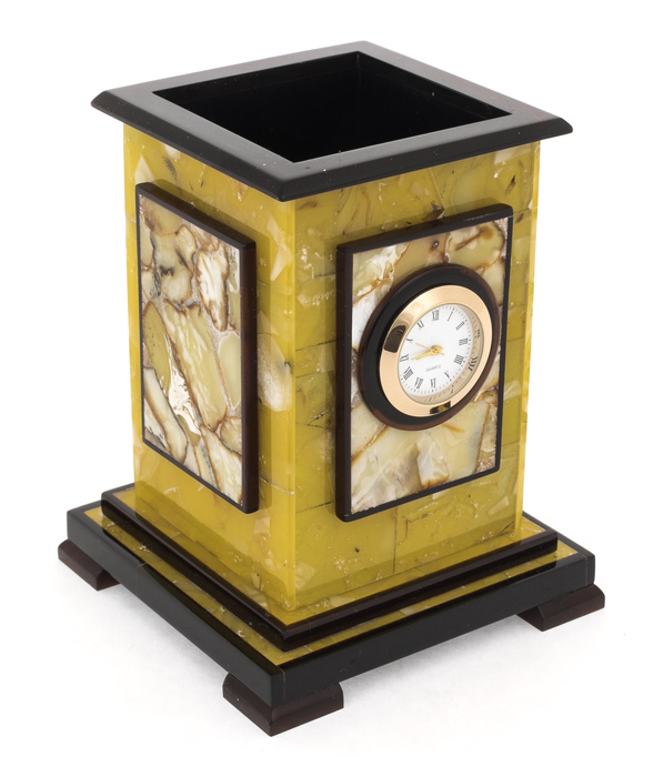 Souvenir "Pencil case with clock"