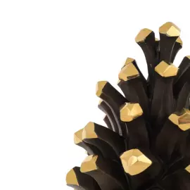 Авторская скульптура из бронзы "Шишка"