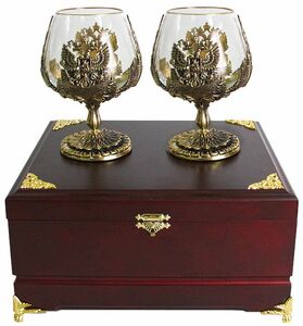 Set of 2 glasses for cognac "Russia" in a wooden box