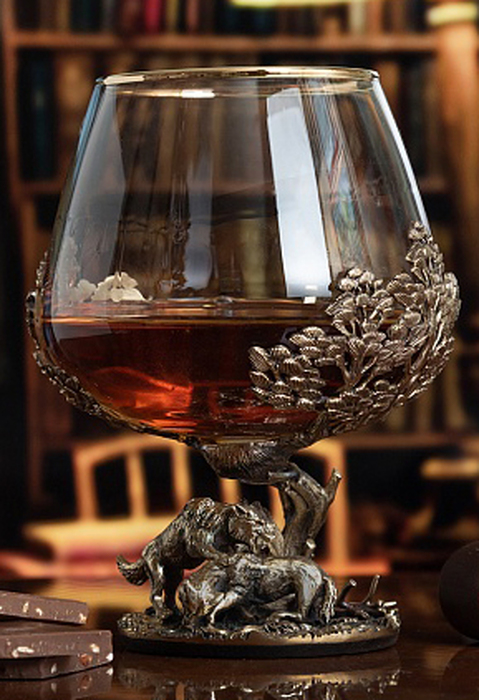 A set of glasses for cognac "Wolves" in a gift box