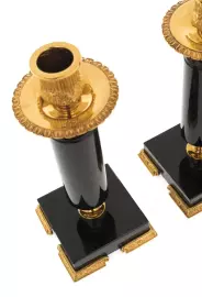Подсвечники из черного нефрита и бронзы