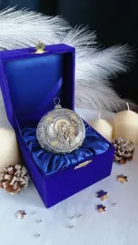 Серебряный елочный шар "Казанская Богородица" с позолотой