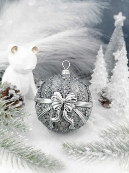 Silver Christmas tree ball "Winter Fairy Tale"