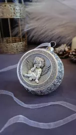 Серебряный елочный шар "Ангелок" с эмалью