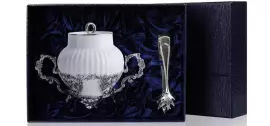Набор из серебра и фарфора "Симфония": сахарница и щипцы для сахара