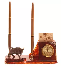 Письменный набор из янтаря "Год Быка" бронза