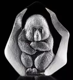 Скульптура из прозрачного хрусталя "Макака"