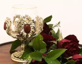 Cognac glass with natural stone (Carnelian) in a wooden box
