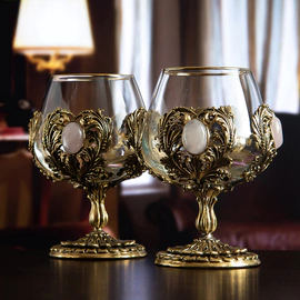 A set of two cognac glasses Classic rose quartz in a gift box