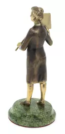 Статуэтка из бронзы "Учительница" змеевик