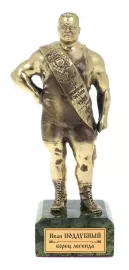 Bronze statuette "Ivan Poddubny" (serpentine)