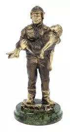 Статуэтка из бронзы "Спасатель МЧС" змеевик