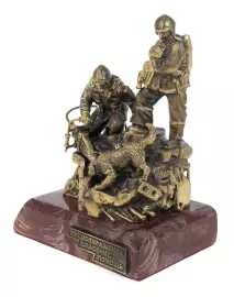 Статуэтка из бронзы "Памятник спасателям" (копия памятника)