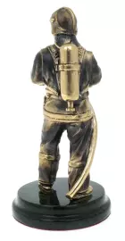 Статуэтка из бронзы "Пожарный" змеевик