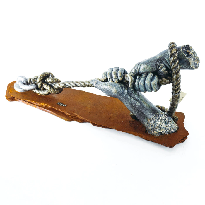 Sculpture "Allegory of effort" (Allegory to the effort)