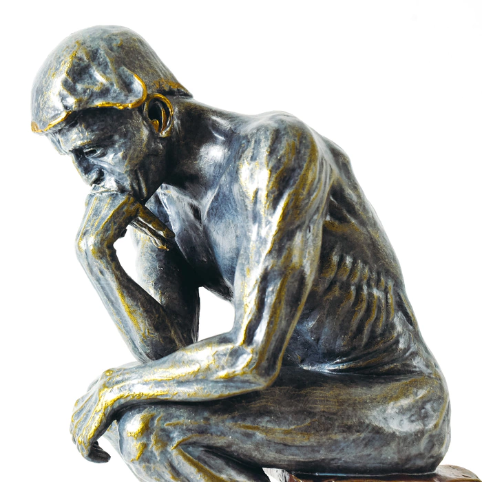 Скульптура "Мыслитель" (Thinker)