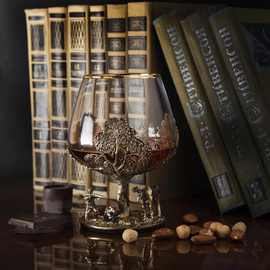 A set of glasses for cognac "Boar Hunting" and "Moose Hunting" in a wooden box