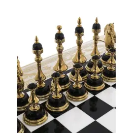 Шахматы из белого мрамора и долерита "Баталия" Златоуст