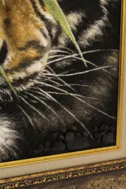 Картина из янтаря "Тигр на охоте"