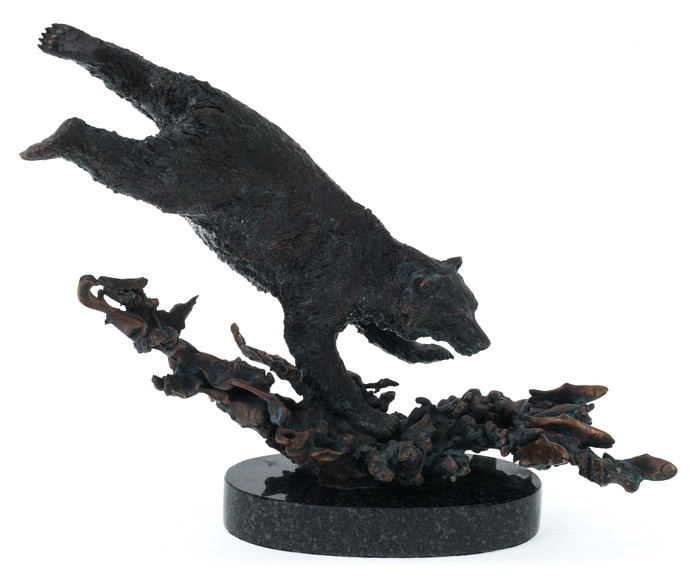 The author's bronze sculpture "Jump into the water"