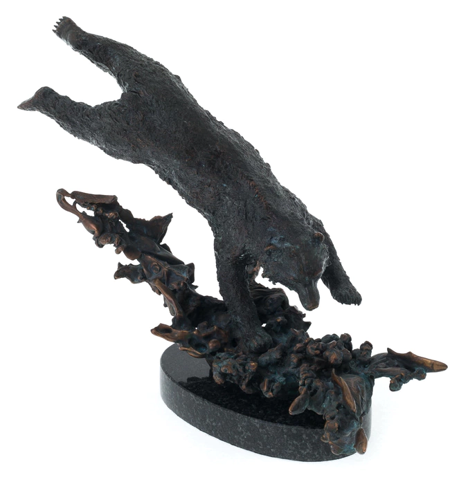 The author's bronze sculpture "Jump into the water"