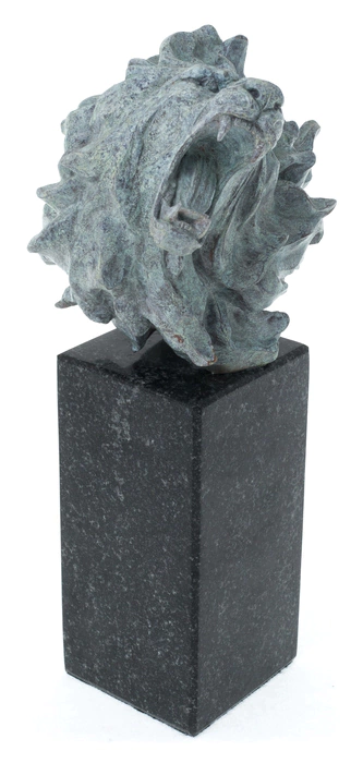 The author's bronze sculpture "Lion's Grin"