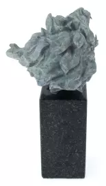 Авторская скульптура из бронзы "Львиный оскал"