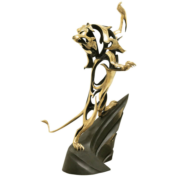 The author's bronze sculpture "Lion on its hind legs"