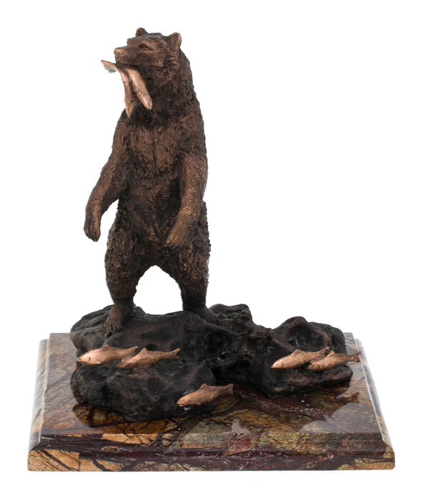 The author's bronze sculpture "Bear with fish"