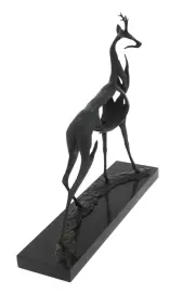 Авторская скульптура из бронзы "Косуля"