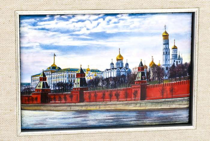 Gift panel "Kremlin embankment" (finift)