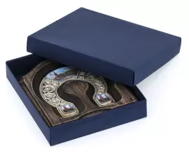 Сувенир "Подкова. Кремлевская набережная" финифть