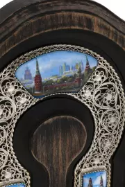 Сувенир "Подкова. Кремлевская набережная" финифть