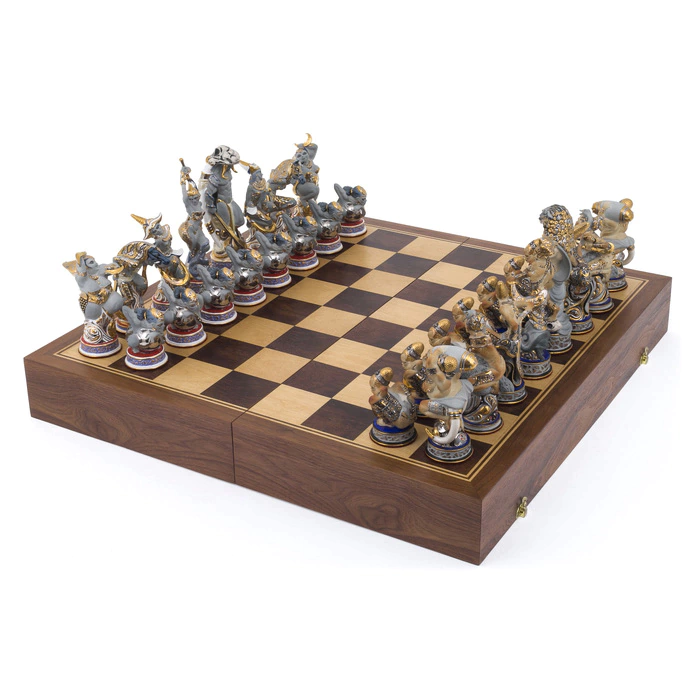 Porcelain chess "Amazons"