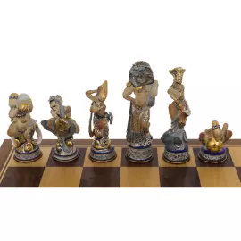 Шахматы фарфоровые "Амазонки"