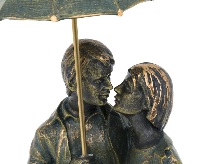 Sculpture "Autumn" (Autumn)