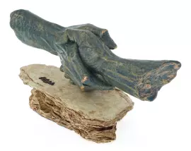 Скульптура "Сотрудничество" (Partnership)