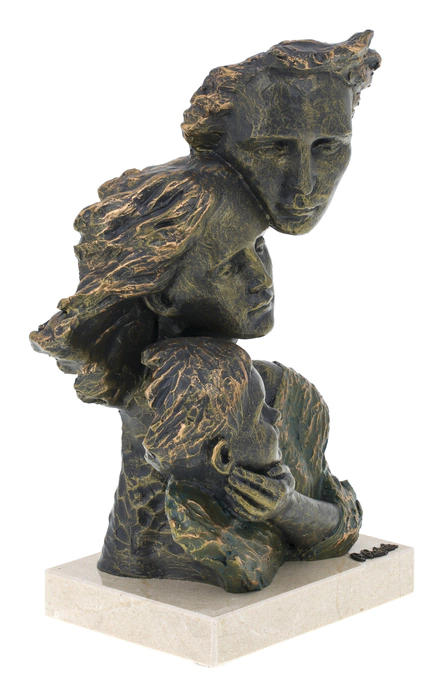 Sculpture "Family" (Enthral)