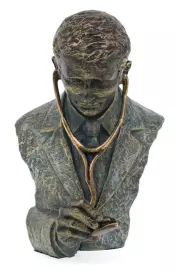 Скульптура "Врач" (Doctor male)