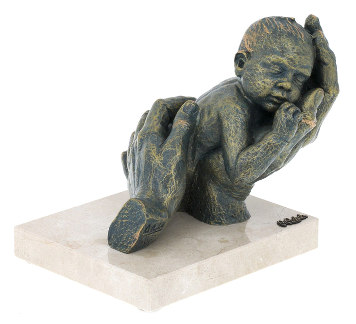 Sculpture "My first dream" (My first dream)