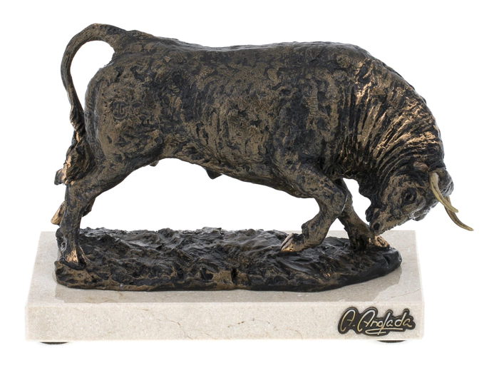 Sculpture "Bull" (Estrion bull)