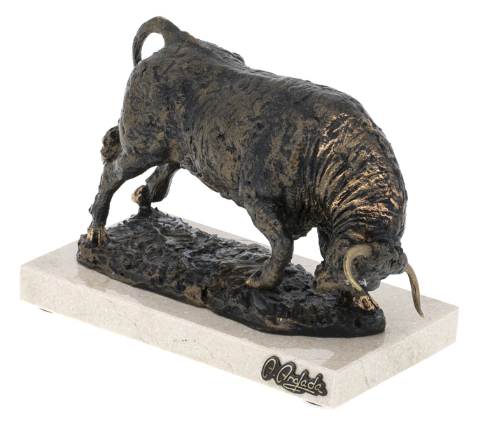 Sculpture "Bull" (Estrion bull)