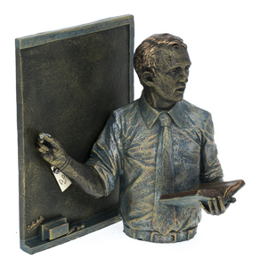 Скульптура "Учитель у доски" (Teacher at the blackboard, male)