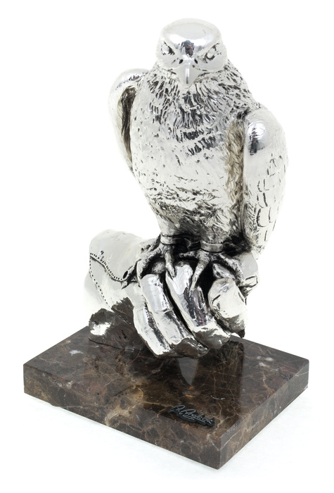 Статуэтка "Сокол на руке" посеребрение (Falcon on hand, silvering)