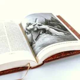 Книга в кожаном переплете "Библия", 3 тома, иллюстрации Доре