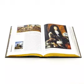 Книга в кожаном переплёте "Европейская охота и охотничье оружие"