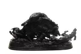 Скульптура "Охота на кабана" чугун