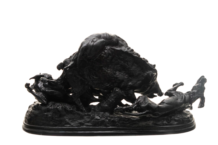 Sculpture "Boar hunting" cast iron